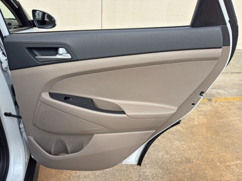 Used 2020 Hyundai Tucson SE FWD image 37
