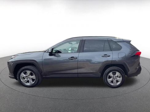 Used 2025 Toyota RAV4 XLE image 9