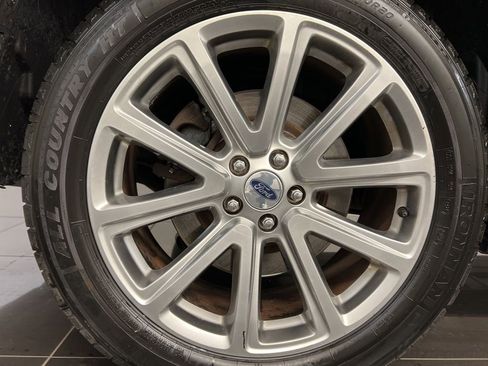 Used 2017 Ford Explorer Limited FWD image 7