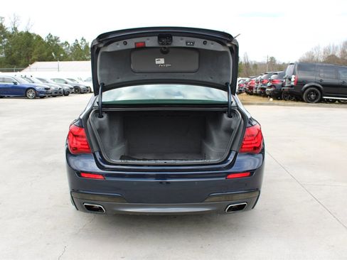 Used 2015 BMW 750Li image 34
