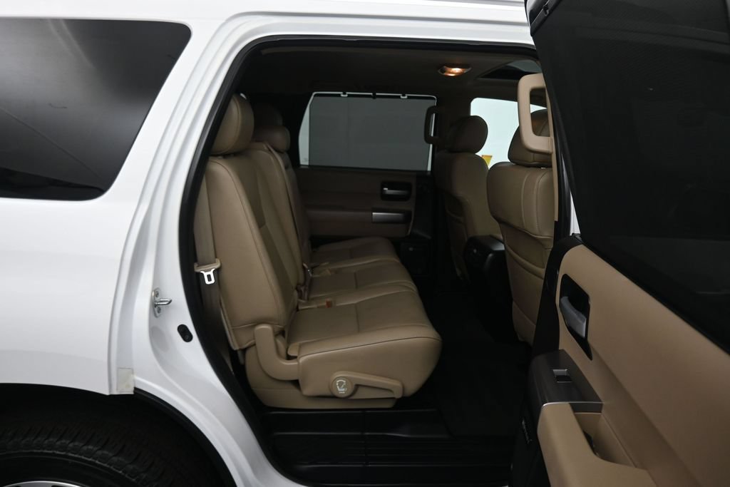 Used 2019 Toyota Sequoia Limited w/ Safety & Convenience Package AWD/4WD image 51