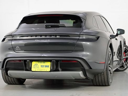 Used 2023 Porsche Taycan 4S w/ Technology Package image 5
