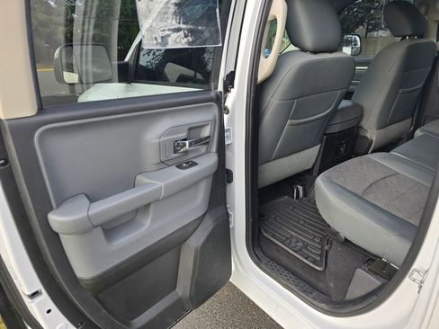 Used 2016 RAM 1500 Big Horn image 19