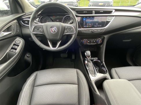 Used 2022 Buick Encore GX Essence w/ Advanced Technology Package image 9