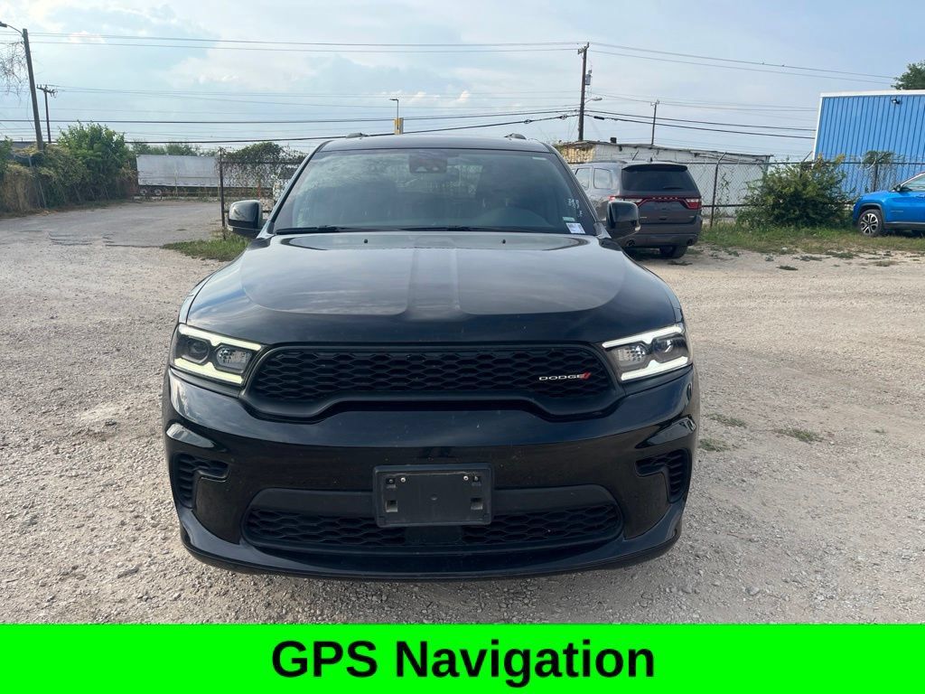Used 2024 Dodge Durango GT RWD image 2