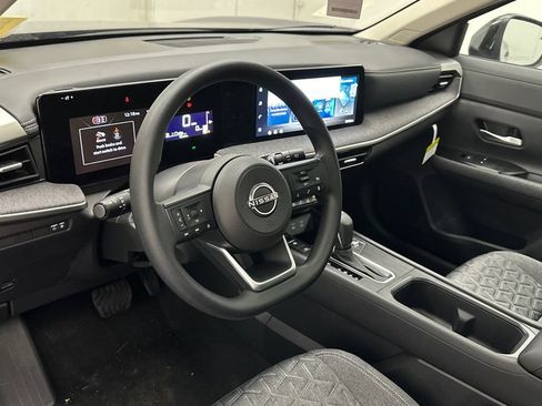 New 2026 Nissan Kicks SV w/ SV Premium Package AWD/4WD image 18