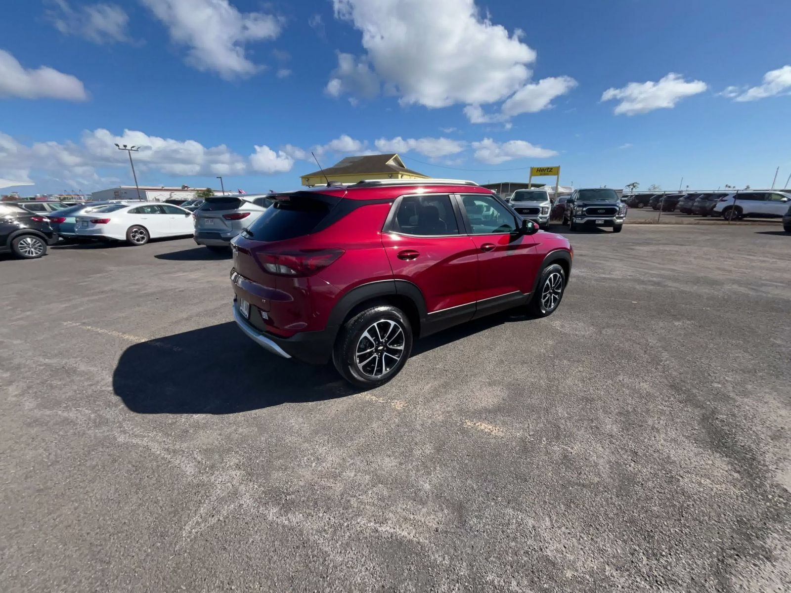 Used 2025 Chevrolet TrailBlazer LT FWD image 14