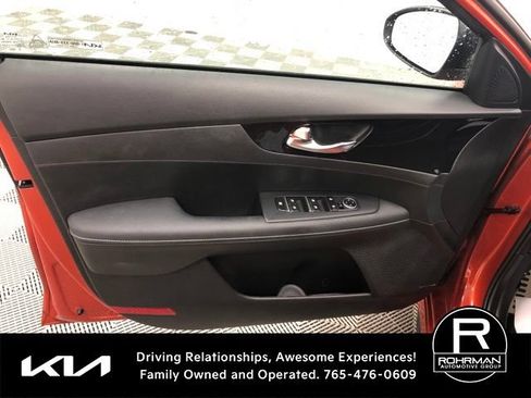 Used 2023 Kia Forte GT-Line w/ GT-Line Premium Package FWD image 11