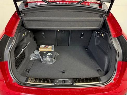 New 2026 Jaguar F-PACE R-Dynamic S image 16