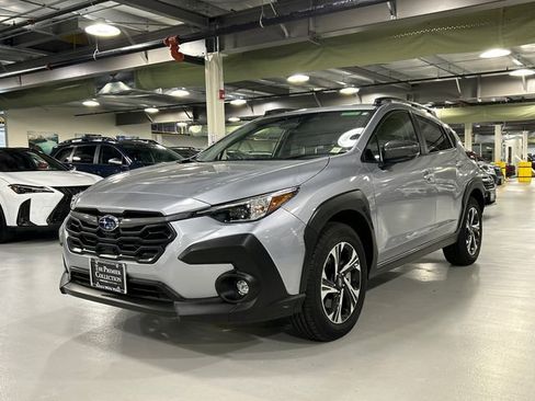 Used 2025 Subaru Crosstrek 2.0i Premium AWD/4WD image 5