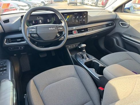 Certified 2025 Kia K4 LXS image 13