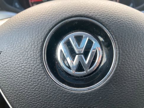 Used 2022 Volkswagen Passat 2.0T SE image 26