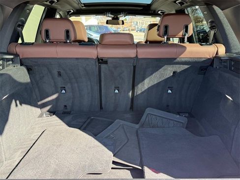 Used 2021 BMW X5 xDrive40i w/ Convenience Package image 5