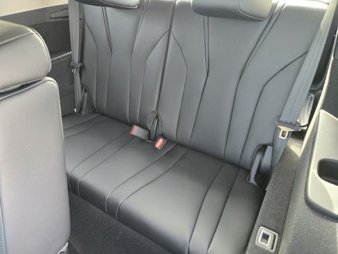 New 2026 Acura MDX SH-AWD image 22