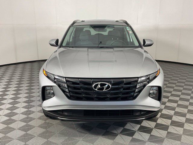 Used 2024 Hyundai Tucson SEL w/ Convenience Package AWD/4WD image 2