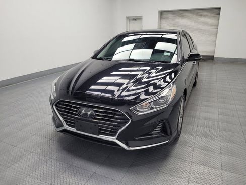 Used 2018 Hyundai Sonata Limited w/ Limited Ultimate Package 03 FWD image 15