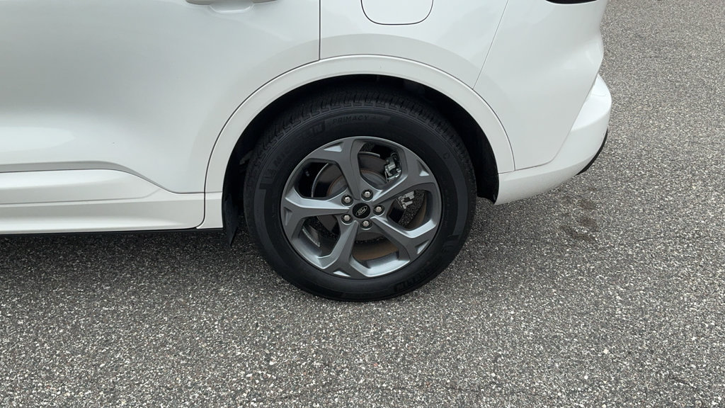 Certified 2024 Ford Escape ST-Line w/ Tech Pack #1 FWD image 10