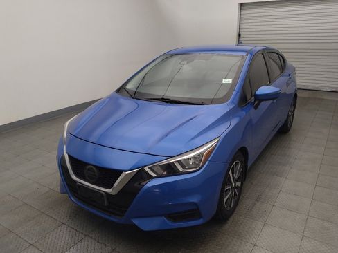 Used 2020 Nissan Versa SV FWD image 15