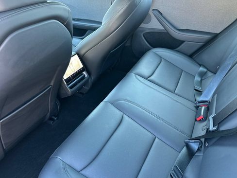 Used 2024 Tesla Model 3 Standard Range RWD image 14