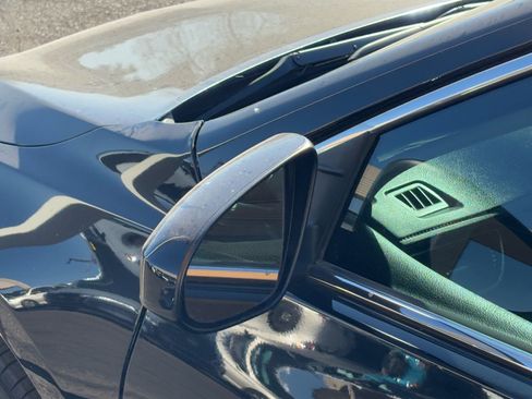 Used 2017 Toyota Camry LE image 8