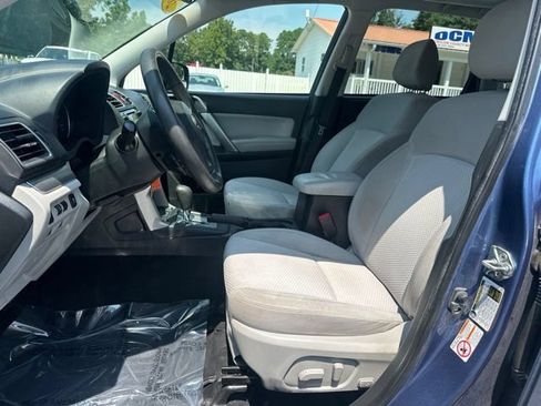 Used 2016 Subaru Forester 2.5i Premium w/ All-Weather Package AWD/4WD image 14