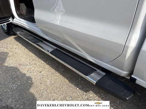 Used 2022 Chevrolet Silverado 1500 LTZ w/ LTZ Premium Package image 39