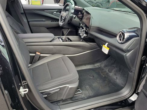 New 2026 Chevrolet Blazer EV LT image 15