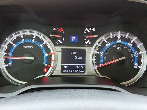 Used 2014 Toyota 4Runner Limited RWD image 18