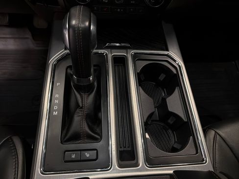 Used 2020 Ford F150 Platinum w/ Equipment Group 701A Luxury AWD/4WD image 26