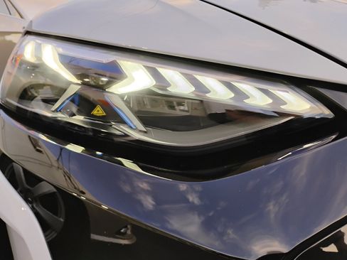 Used 2022 Audi e-tron GT Prestige w/ Prestige Package image 68