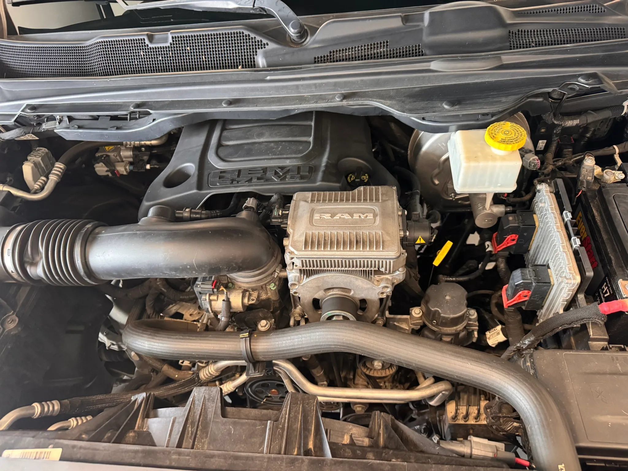 Used 2021 RAM 1500 Laramie AWD/4WD image 45