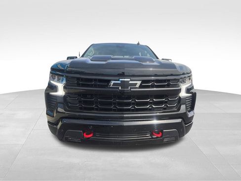 Used 2025 Chevrolet Silverado 1500 LT Trail Boss w/ LT Trail Boss Premium Package AWD/4WD image 19