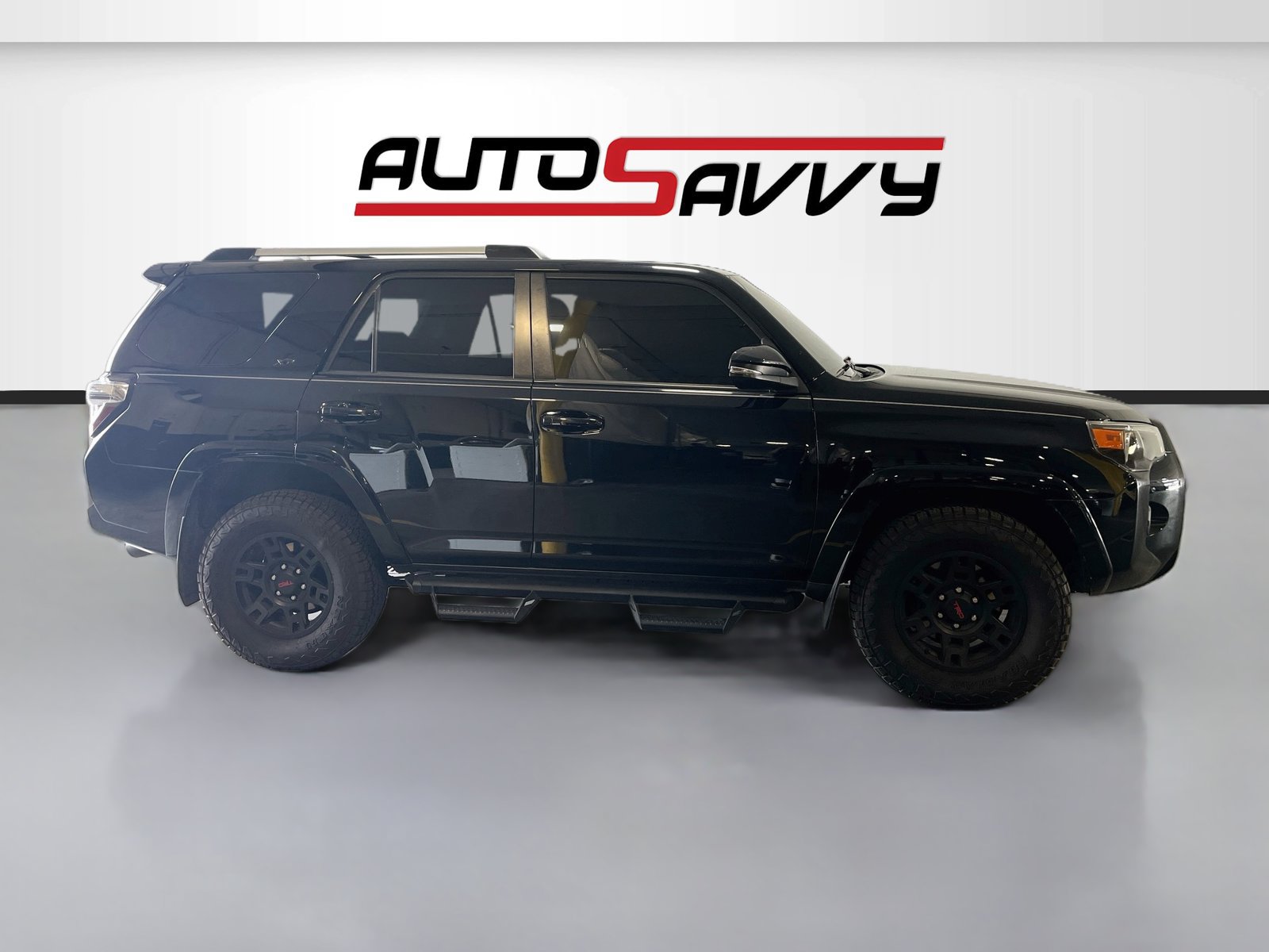 Used 2021 Toyota 4Runner SR5 Premium w/ Moonroof Package RWD image 8