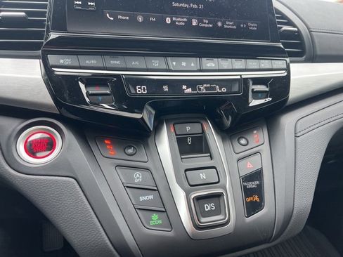 Used 2026 Honda Odyssey EX-L image 18