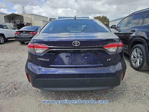Used 2024 Toyota Corolla LE w/ LE Convenience Package image 7