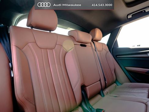 Used 2023 Audi Q5 2.0T Premium w/ Convenience Package AWD/4WD image 44