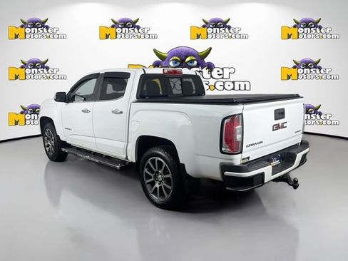 Used 2018 GMC Canyon Denali image 7