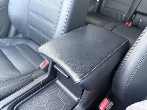 Used 2019 Honda CR-V Touring image 19