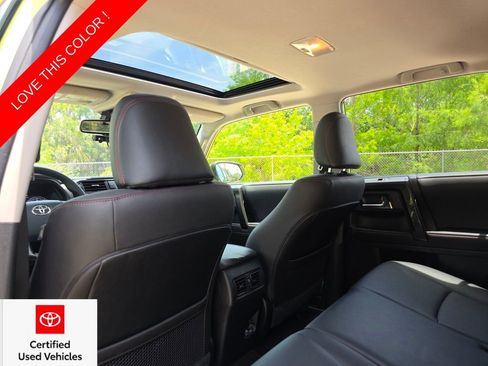 Used 2023 Toyota 4Runner TRD Off-Road Premium w/ Moonroof Package AWD/4WD image 23