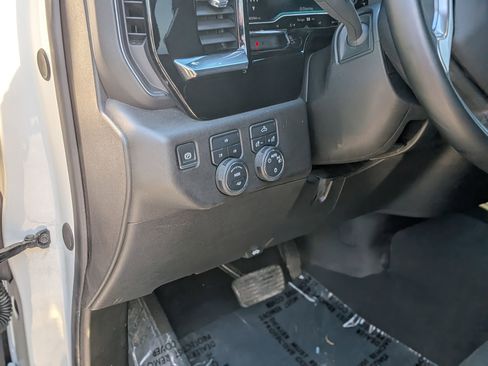 Certified 2024 Chevrolet Silverado 2500 LT image 17