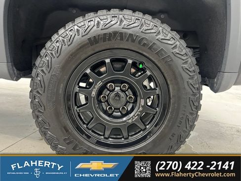 Used 2026 GMC Sierra 1500 AT4X w/ AT4X AEV Edition AWD/4WD image 19