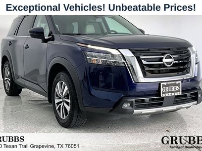 Used 2022 Nissan Pathfinder SL