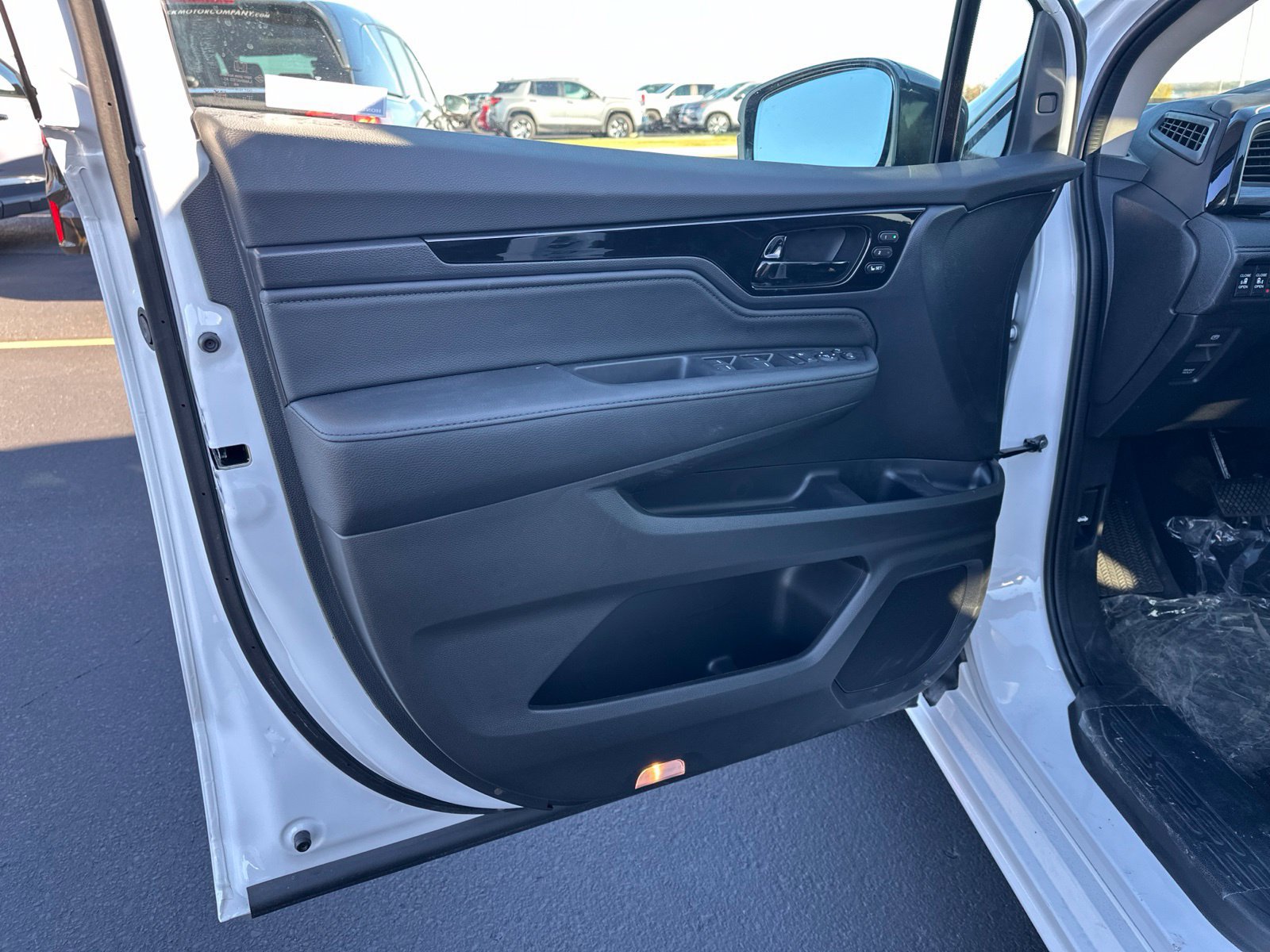 New 2026 Honda Odyssey Elite image 17