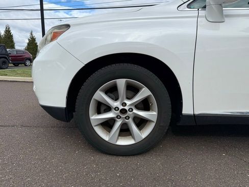 Certified 2023 Lexus ES 300h w/ Premium Package image 39