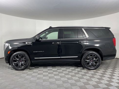 Used 2023 GMC Yukon Denali w/ Max Trailering Package AWD/4WD image 5