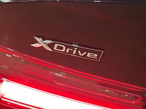 Used 2019 BMW 330i xDrive 330i xDrive w/ Convenience Package image 30