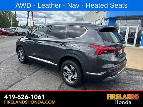 Used 2023 Hyundai Santa Fe SEL w/ Premium Package AWD/4WD image 3