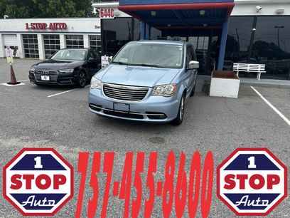 Used 2013 Chrysler Town & Country Touring-L w/ Entertainment Group #2