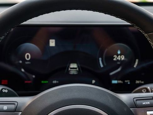 New 2025 Hyundai Kona SEL FWD image 13
