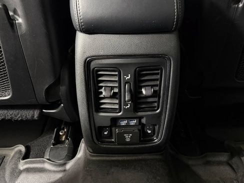 Used 2020 Jeep Grand Cherokee SRT AWD/4WD image 29